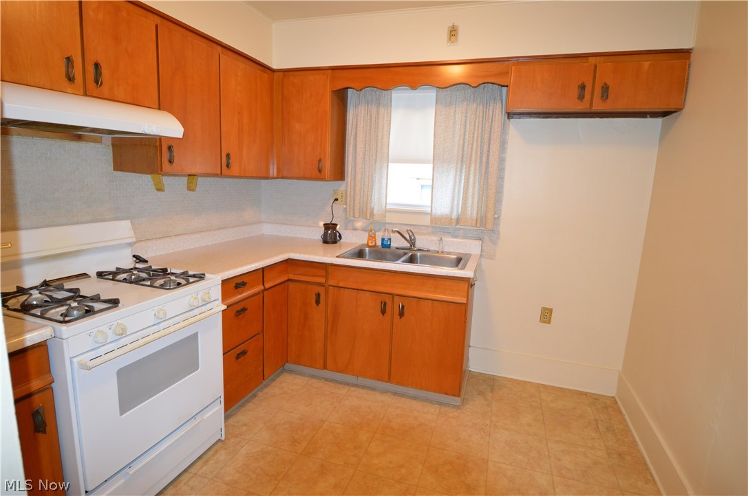 V Mancino's Sub - Residential