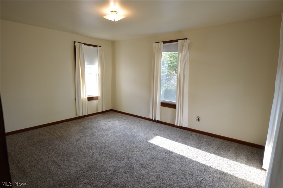 V Mancino's Sub - Residential