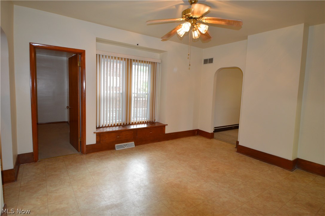 V Mancino's Sub - Residential