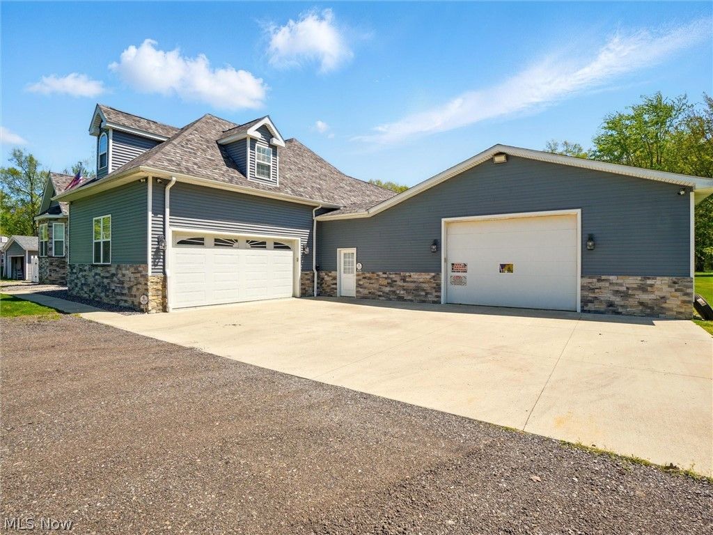 Photo of 4890 N Myers Road, Geneva, OH 44041 (MLS # 5199693)