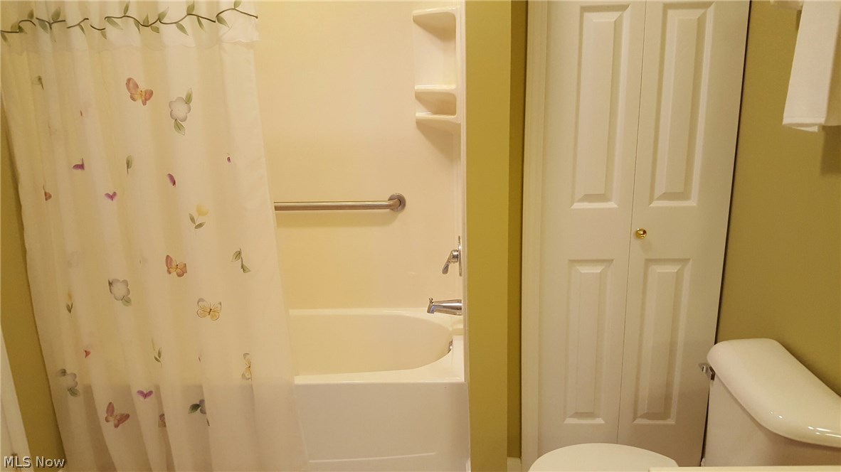 Crossings/Northwest Condo Ph I - Residential