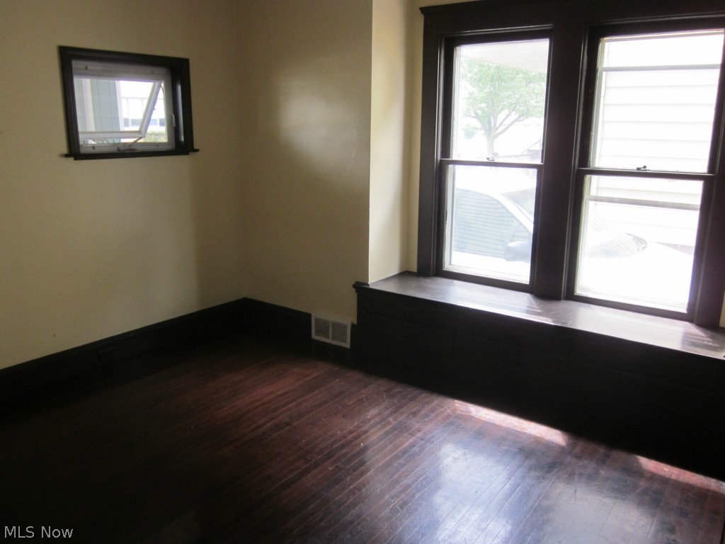 Brooklyn Heights - Residential Income