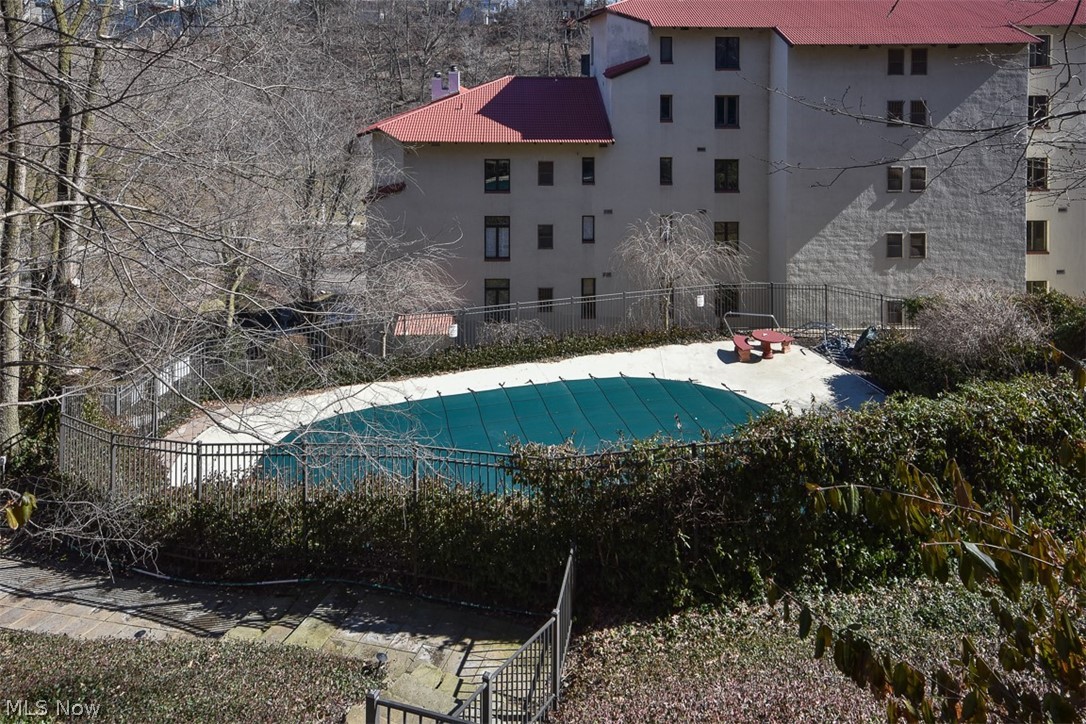 Westlake Condo - Residential