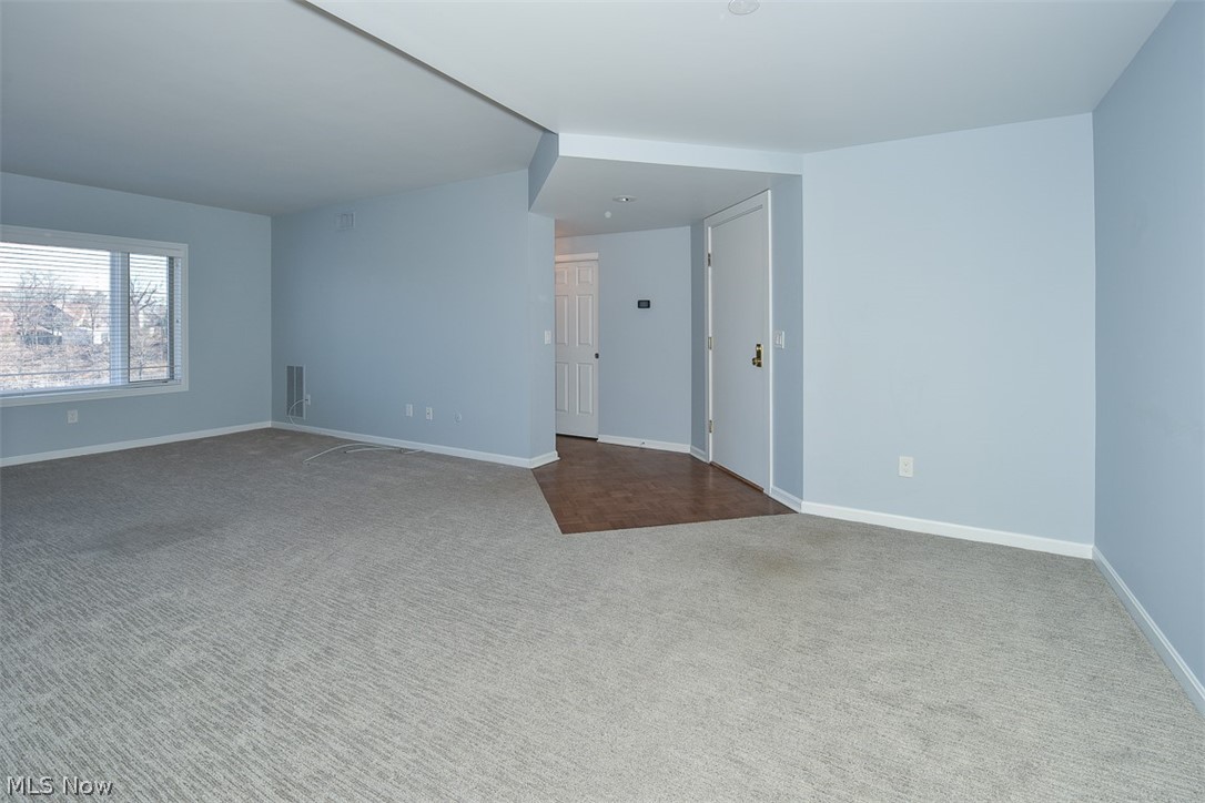 Westlake Condo - Residential