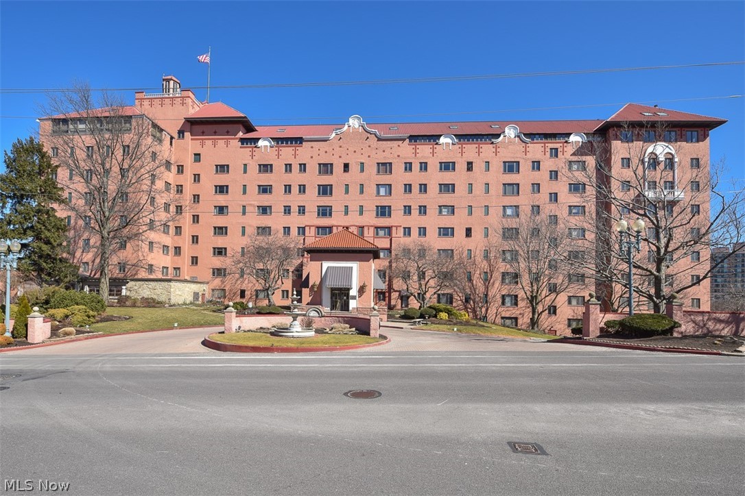 Westlake Condo - Residential