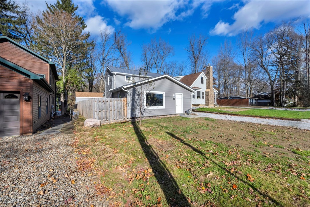 1465 North Boulevard