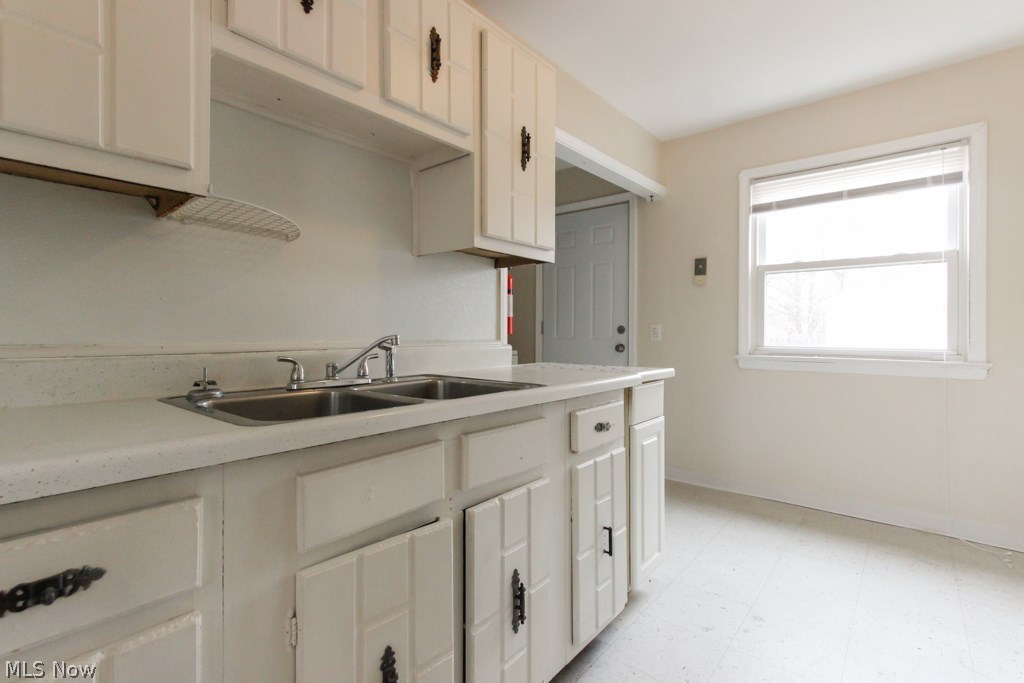 Scott-Hall-Clark Cos Settleme - Residential Lease