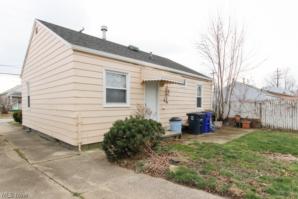 Scott-Hall-Clark Cos Settleme - Residential Lease