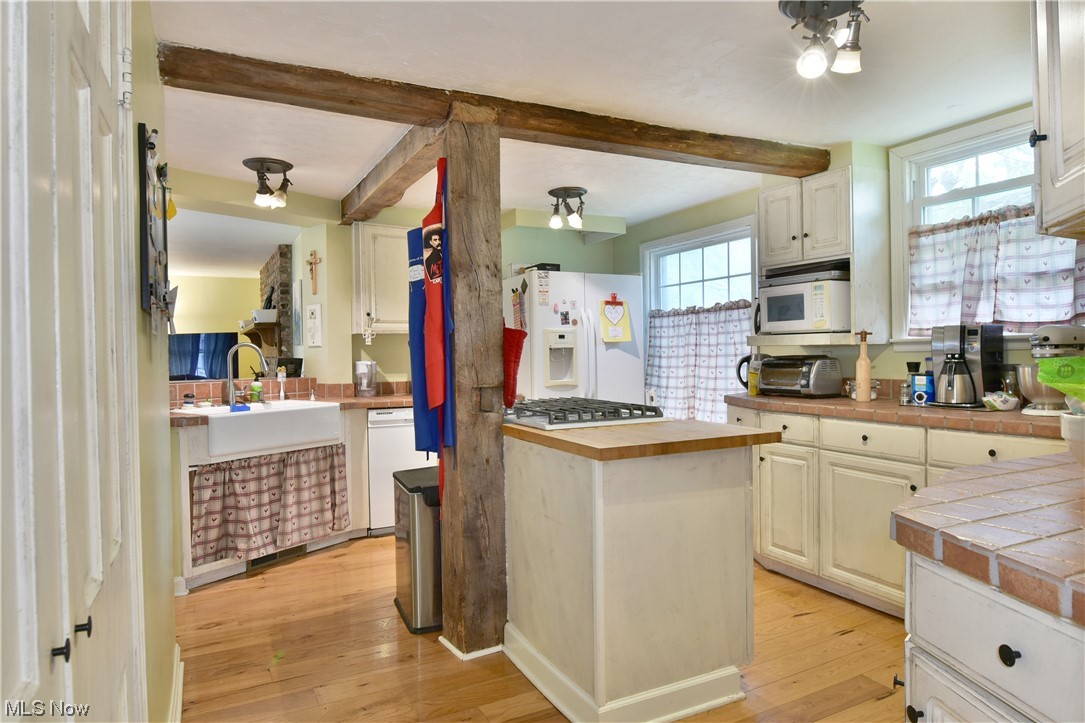 City/Canfield - Residential