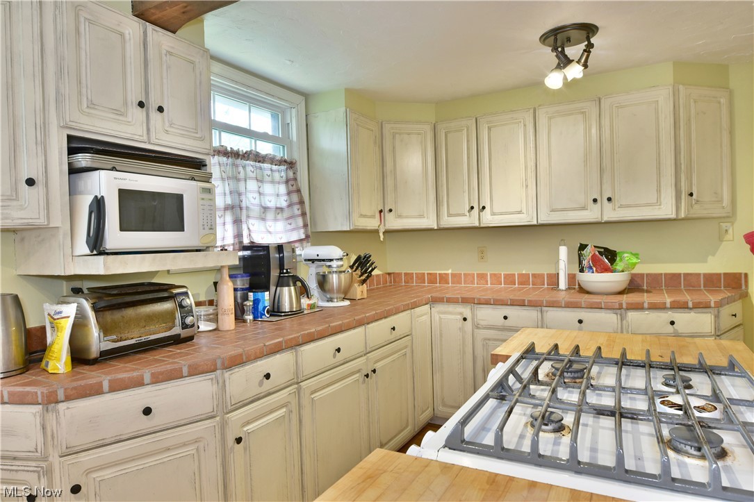 City/Canfield - Residential