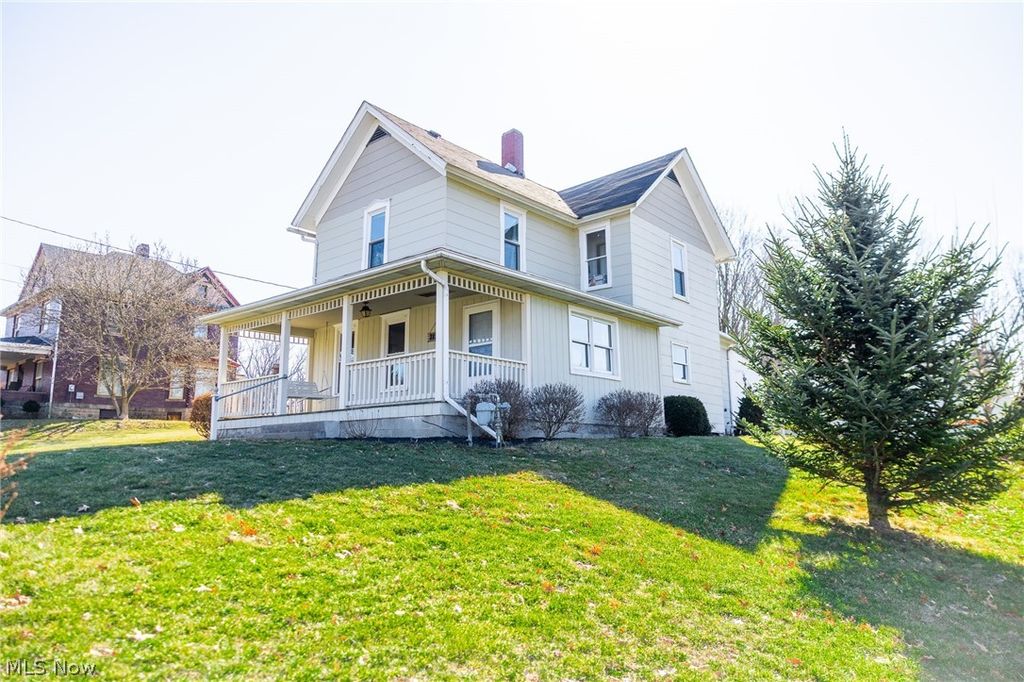 Photo of 3822 State Street NW, North Canton, OH 44720 (MLS # 5189445)