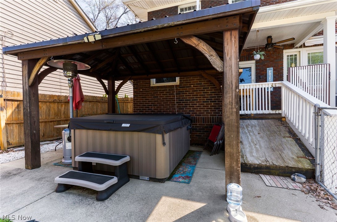 Oak Knoll - Residential