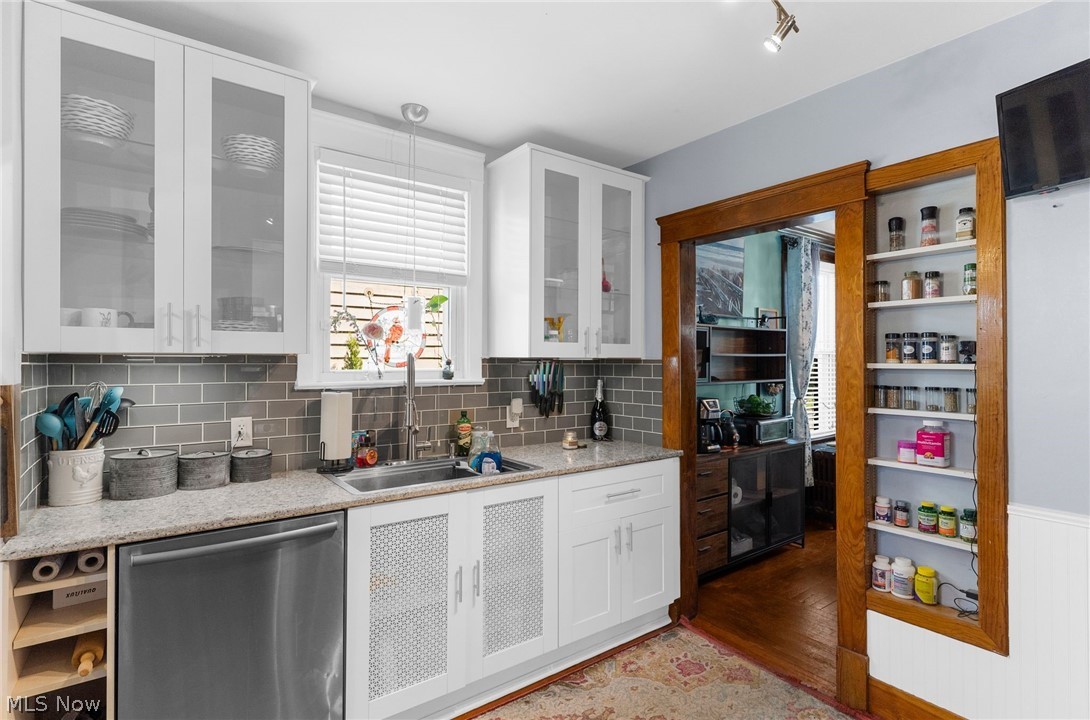 Oak Knoll - Residential