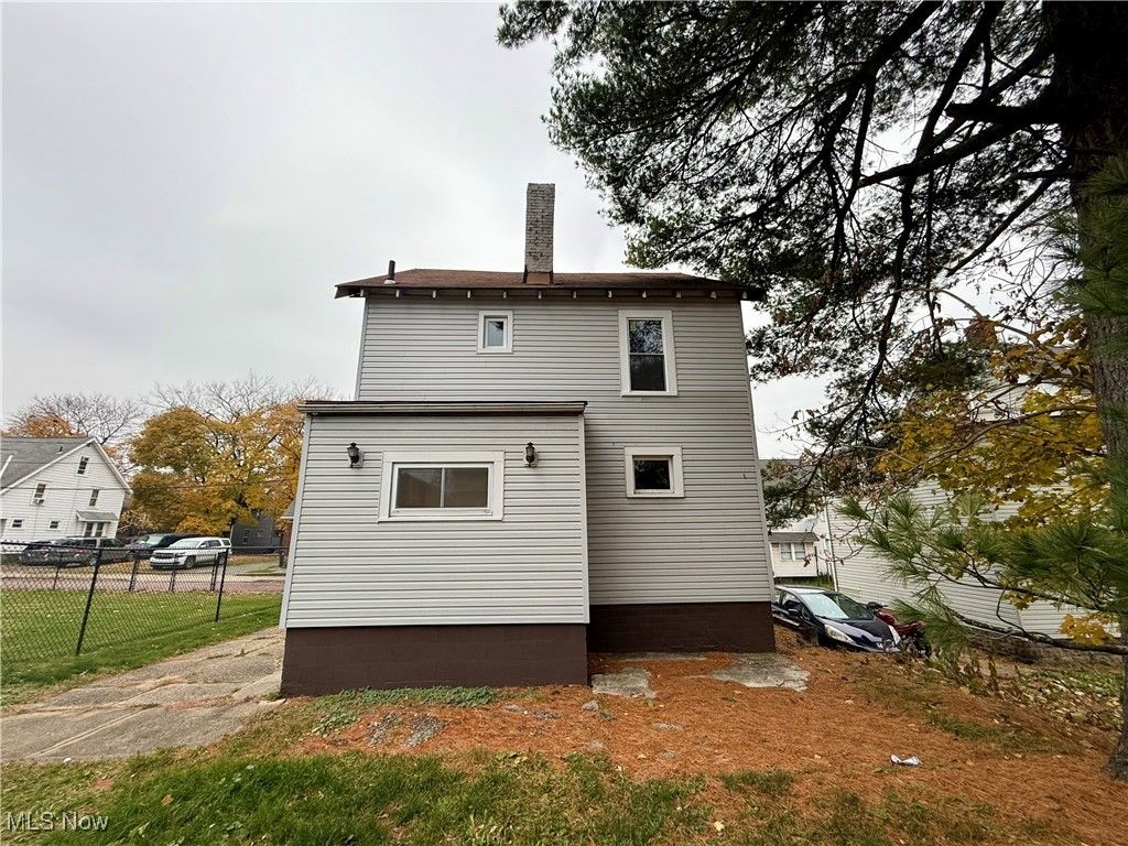 Photo of 846 Lee Drive, Akron, OH 44305 (MLS # 5181103)