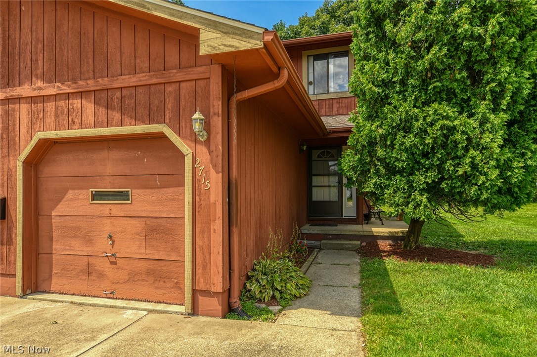 Place In Woods - Residential