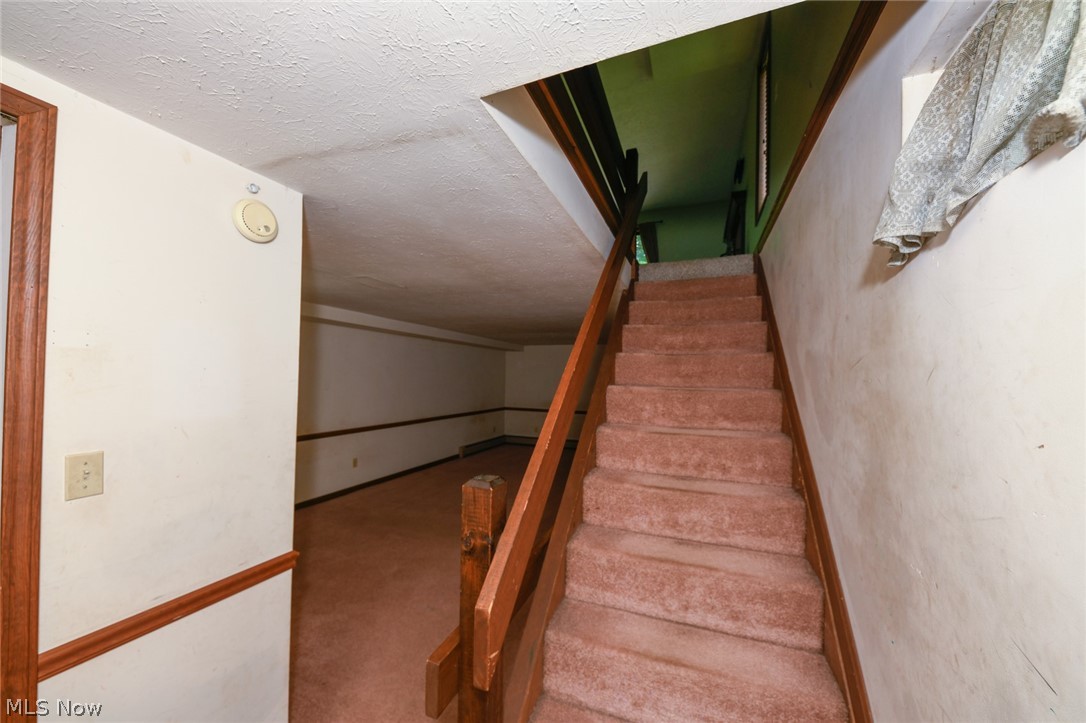 Place In Woods - Residential