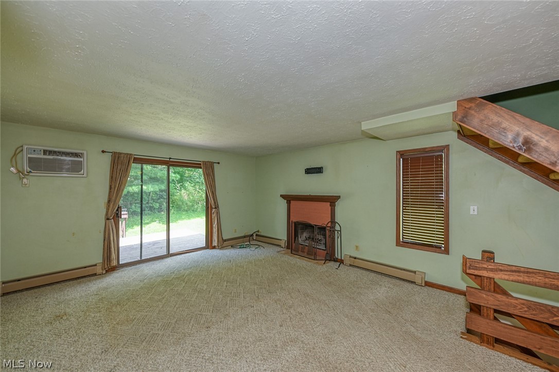 Place In Woods - Residential
