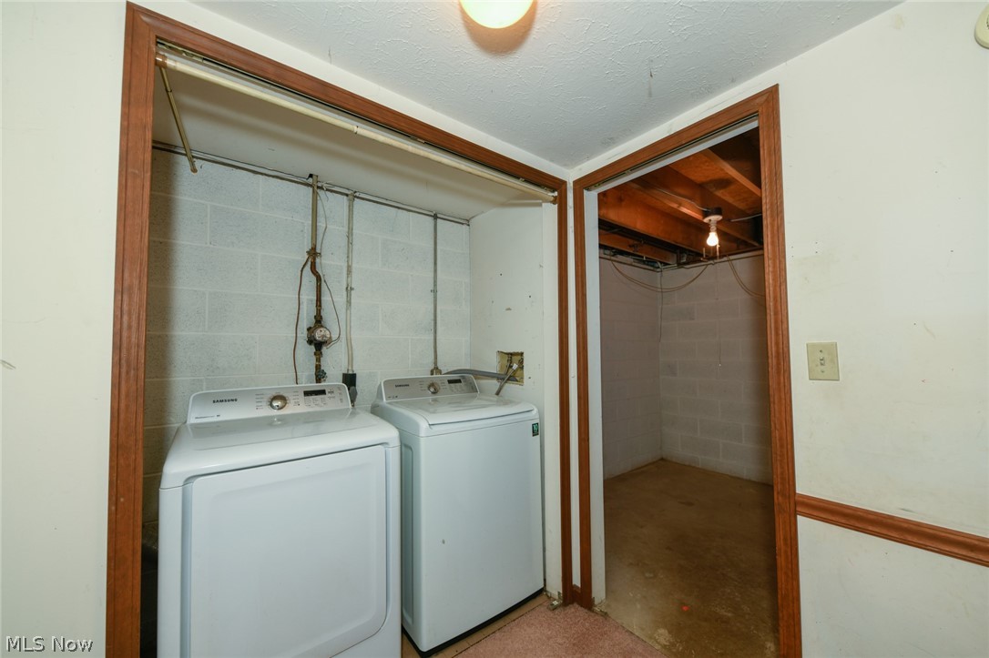 Place In Woods - Residential