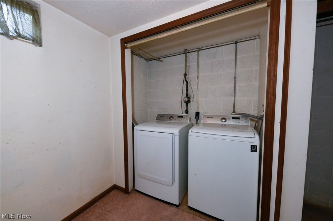 Place In Woods - Residential