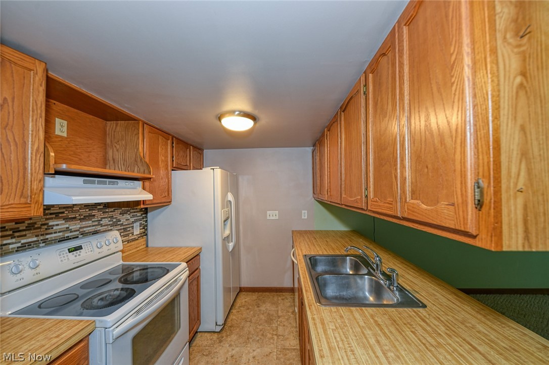 Place In Woods - Residential