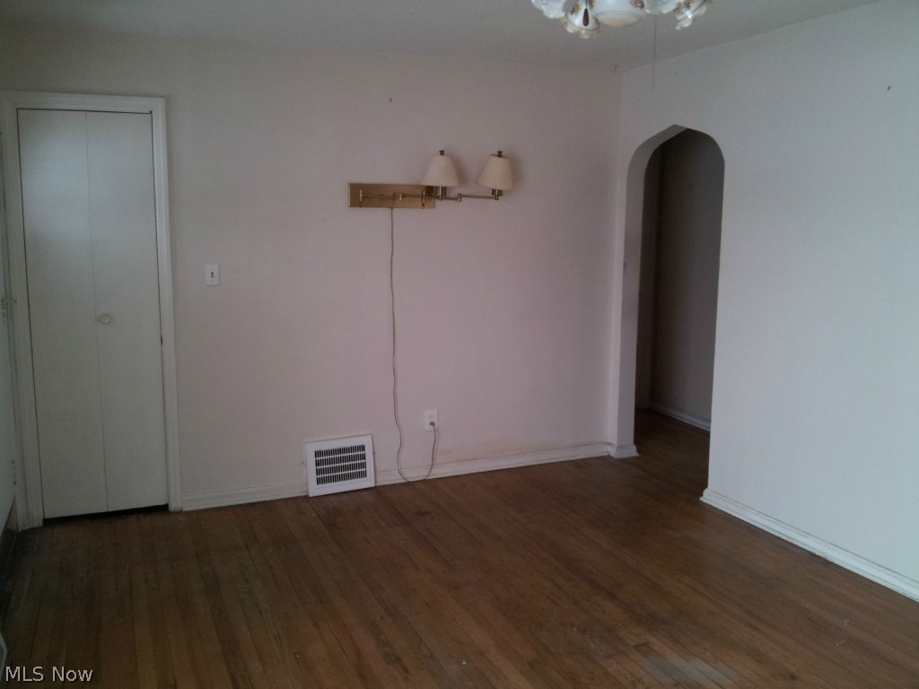 Maple Heights Land Cos - Residential Lease