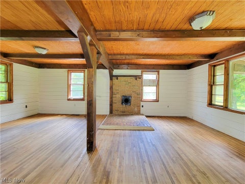 Tiny photo for 333 Old Saint Marys Pike, Parkersburg, WV 26104 (MLS # 5240100)