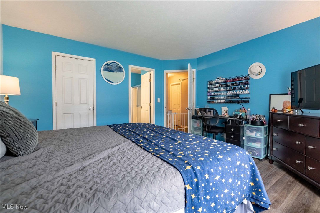 4018 Villas Drive, Stow, Ohio image 24