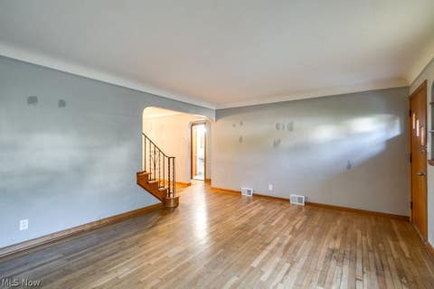 Tiny photo for 251 E 286th Street, Willowick, OH 44095 (MLS # 5216845)