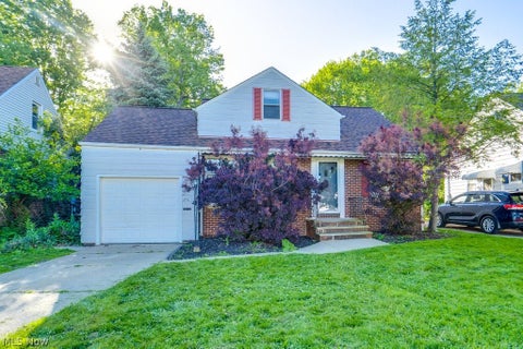 Tiny photo for 251 E 286th Street, Willowick, OH 44095 (MLS # 5216845)