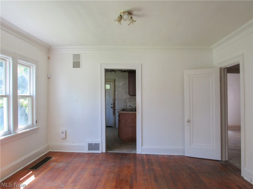 742 Linn Drive