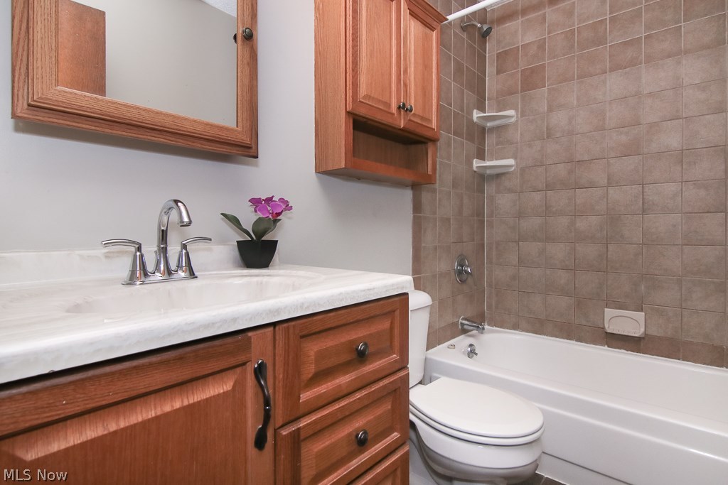 Heisley Condo - Residential