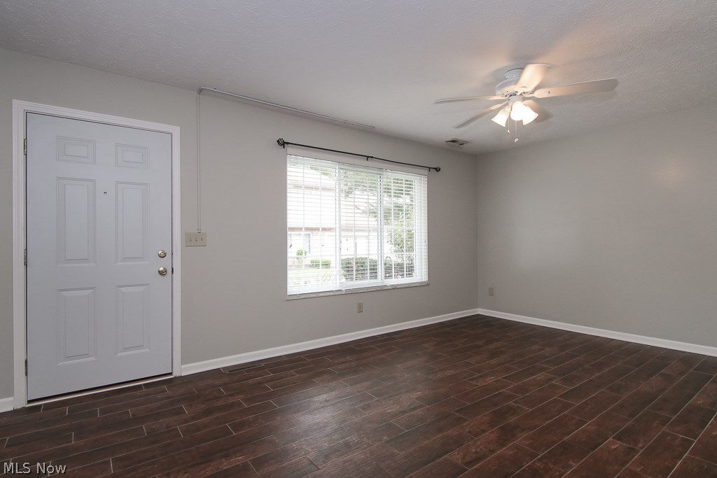 Heisley Condo - Residential