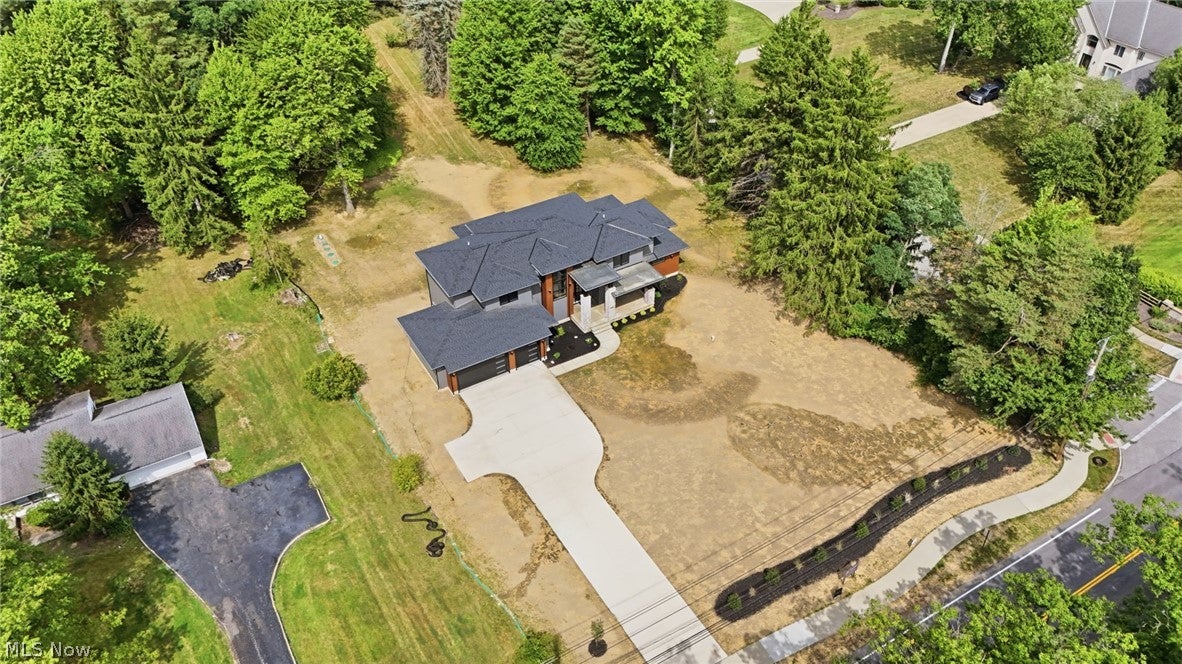 3880 Brainard Road