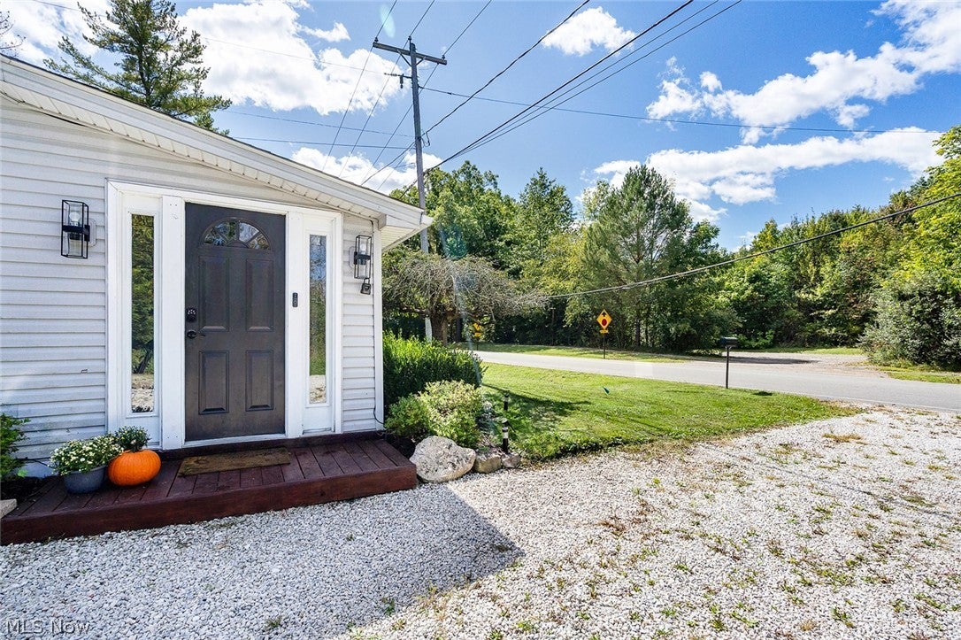 259 NE River Road