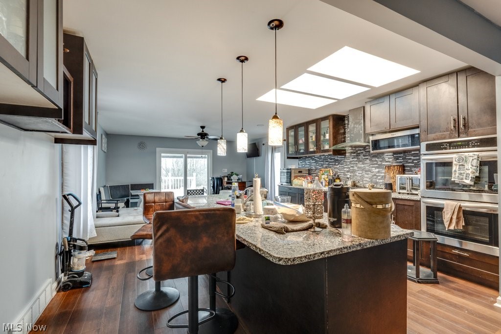 Cuyahoga Falls - Commercial Sale