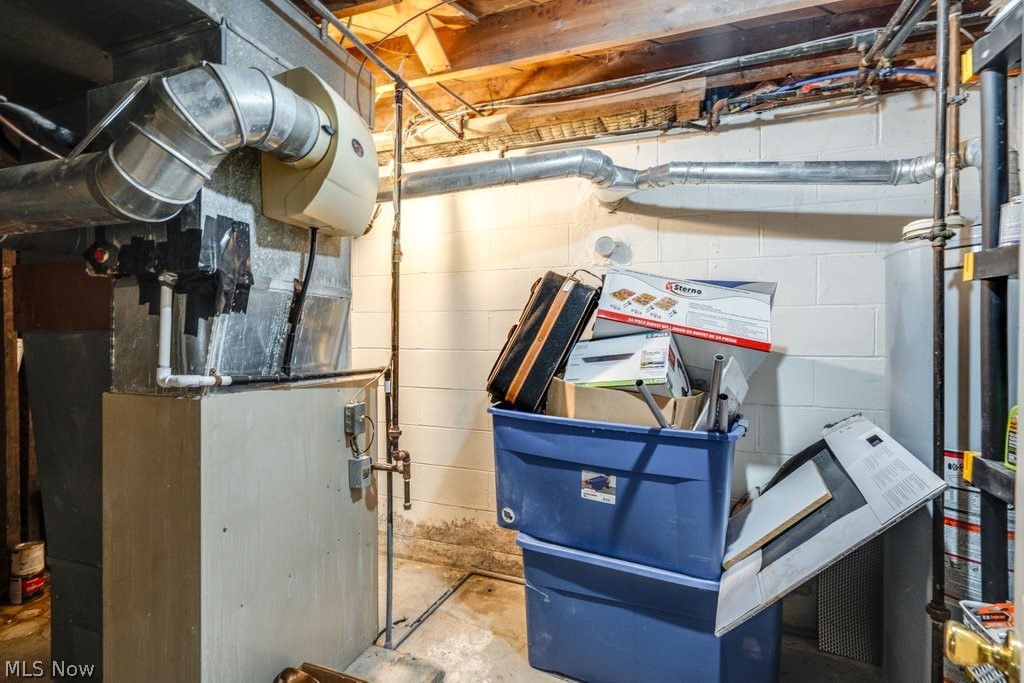 Cuyahoga Falls - Commercial Sale