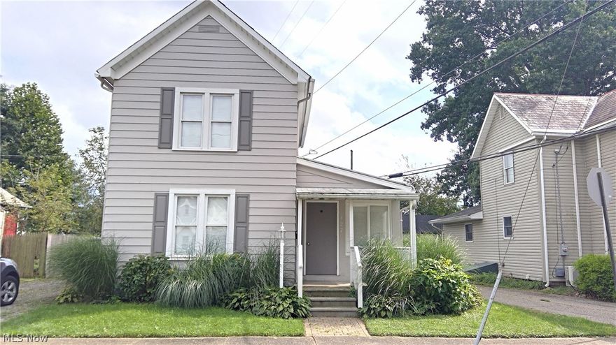 Forget the moving truck for this well maintained, UPDATED and furnished 2 Bedroom, 1 Bath home! Situated on a corner lot with a partially fenced backyard. Newer water heater and heat exchanger.  AEP $40, Gas $35 Water/Sewer $48