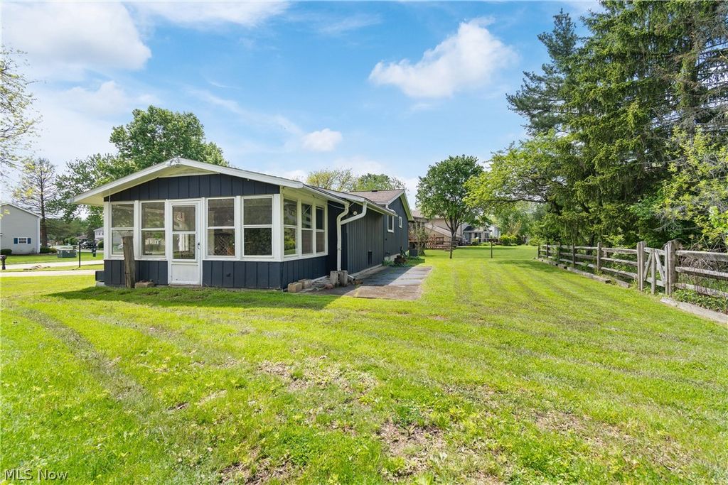 Photo of 3839 Nautilus Trail, Reminderville, OH 44202 (MLS # 5208463)