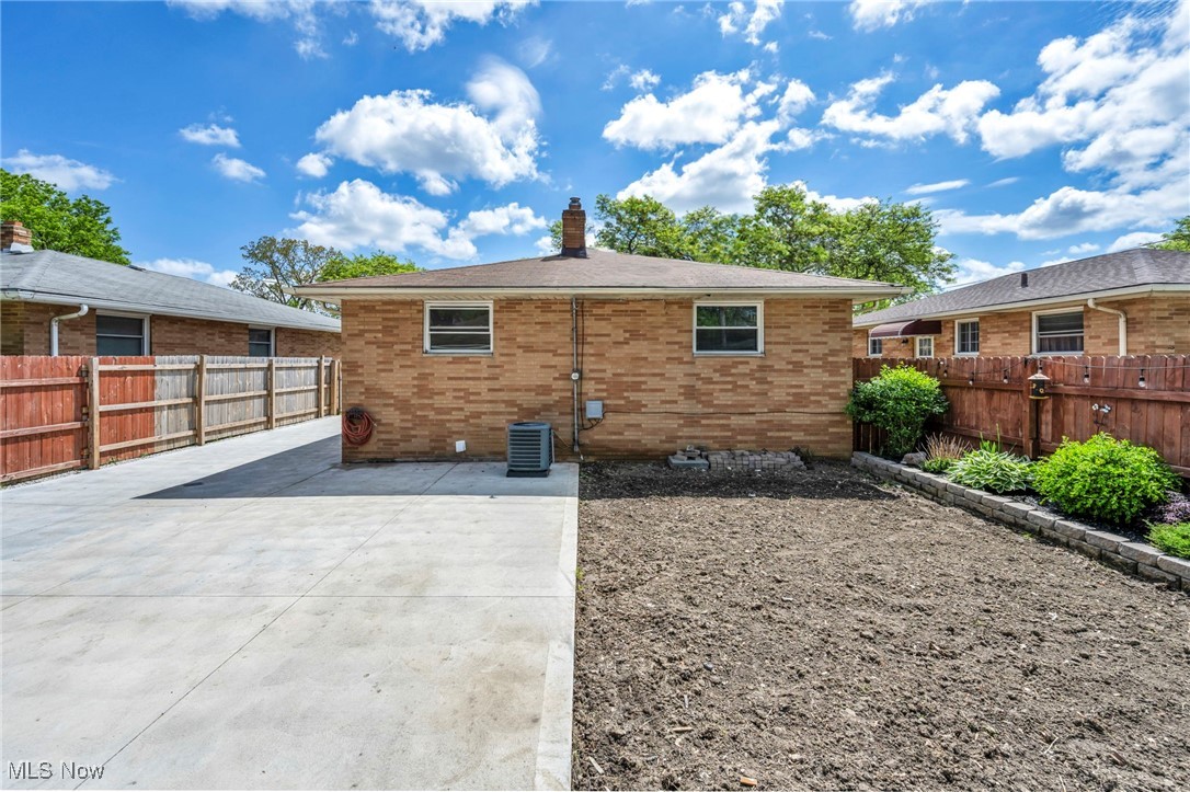 4482 W 144th Street, Cleveland, Ohio image 28