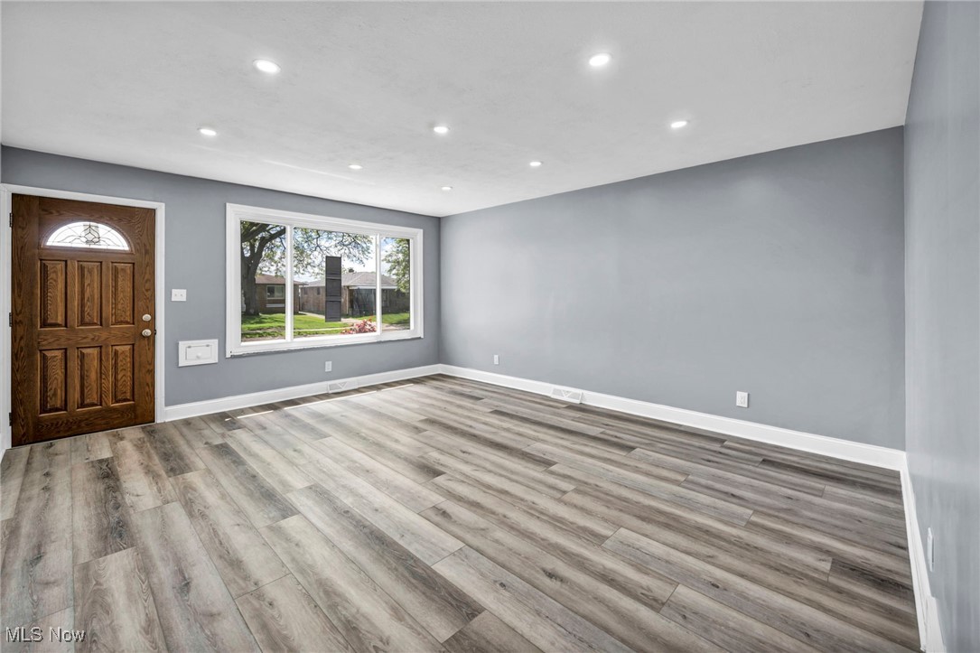 4482 W 144th Street