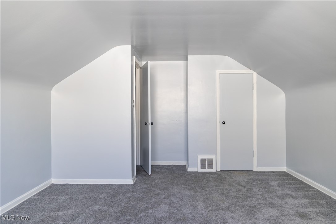 Oxford Manor - Residential