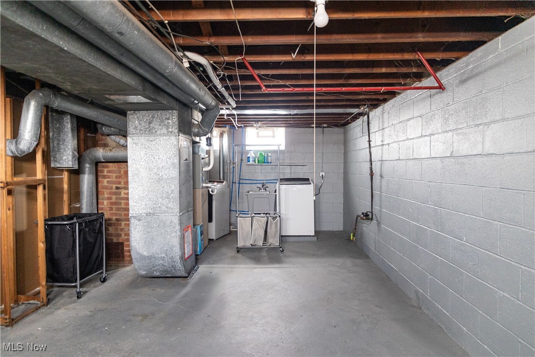 Oxford Manor - Residential