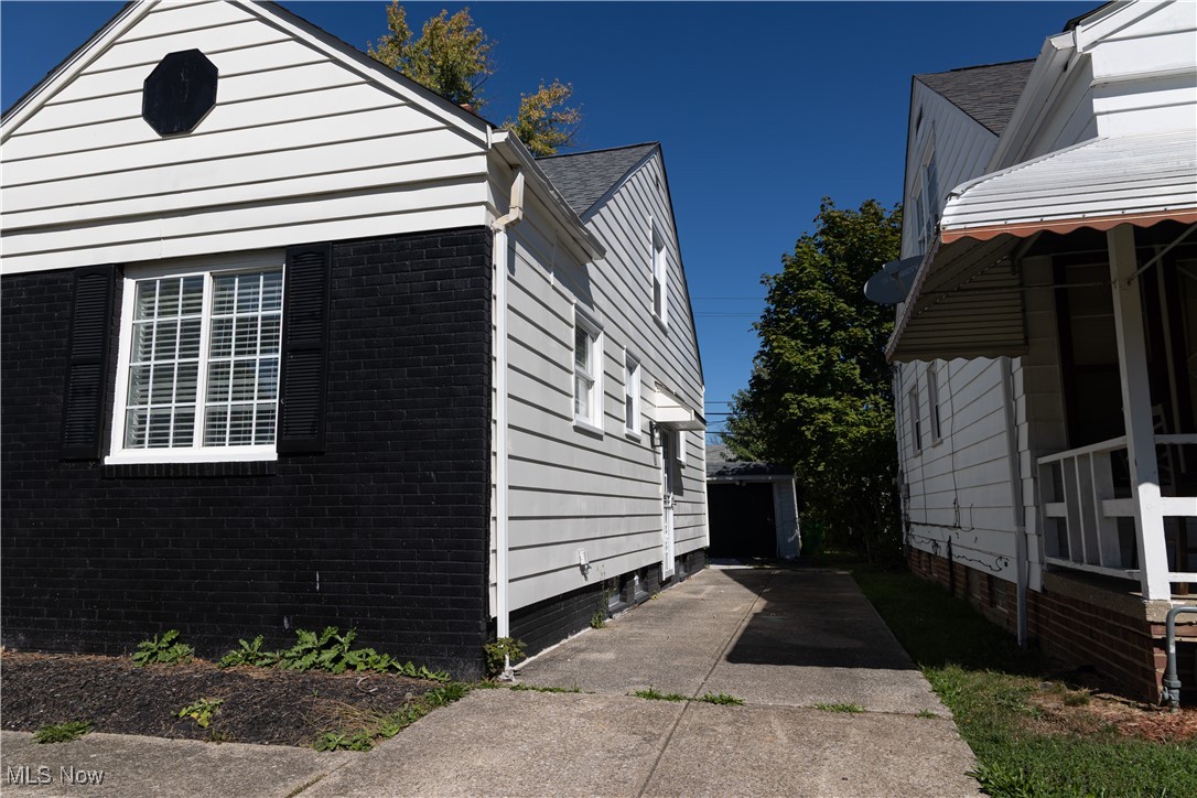 Oxford Manor - Residential