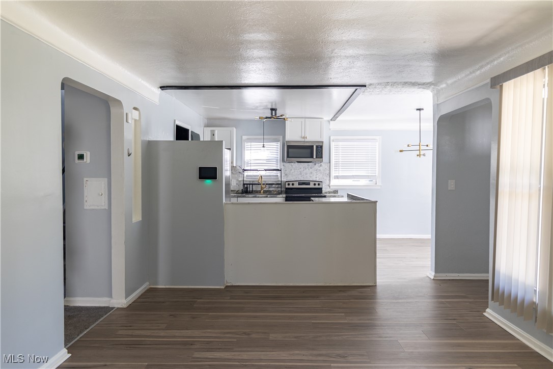 Oxford Manor - Residential