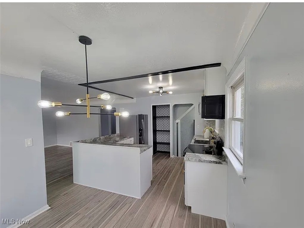 Oxford Manor - Residential