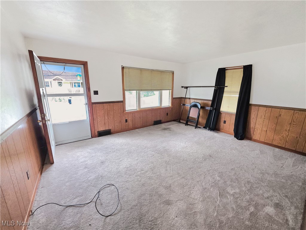 121 Valley Way Way, Weirton, West Virginia image 3