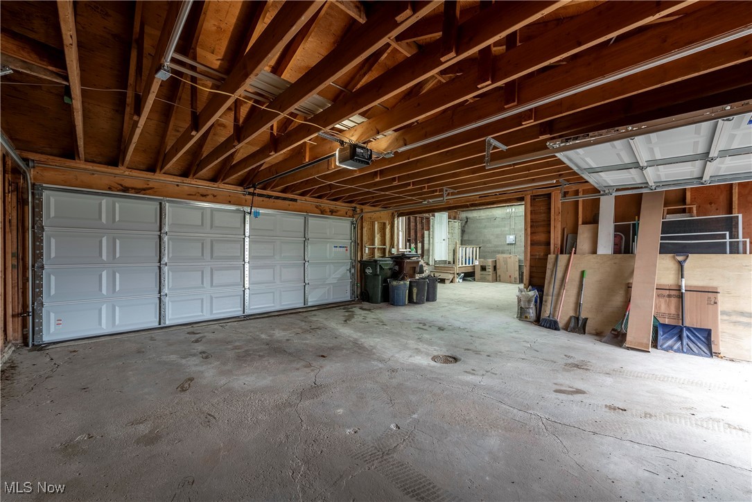 6602 W Ridgewood Drive, Parma, Ohio image 34