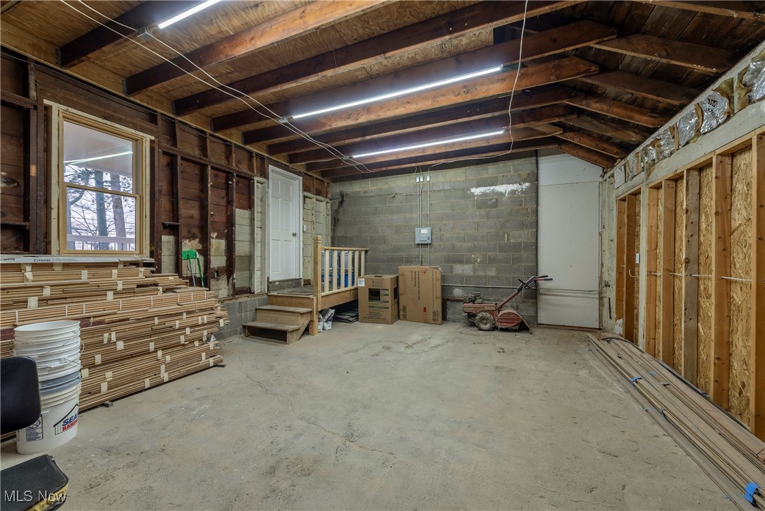 6602 W Ridgewood Drive, Parma, Ohio image 33