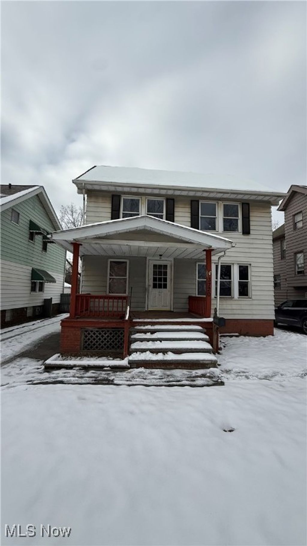 Photo of 3720 Washington Park Boulevard, Newburgh Heights, OH 44105 (MLS # 5175835)