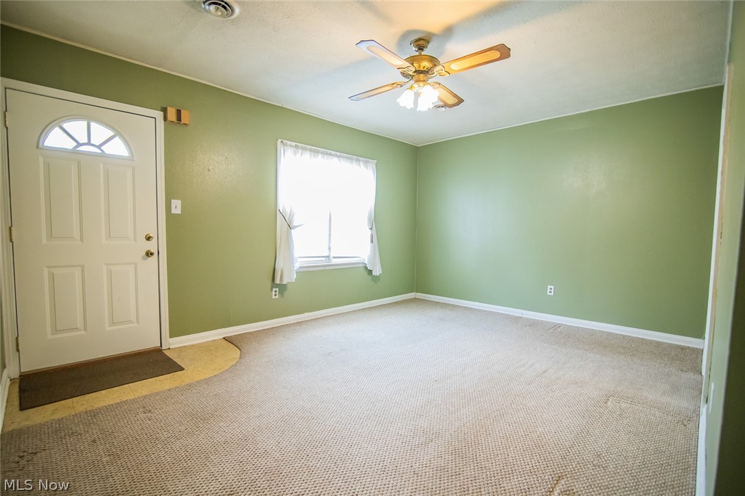 R R Debussey Adn - Residential